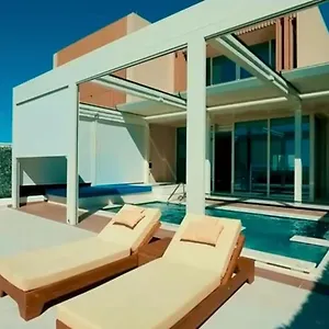 Villa Coast V94